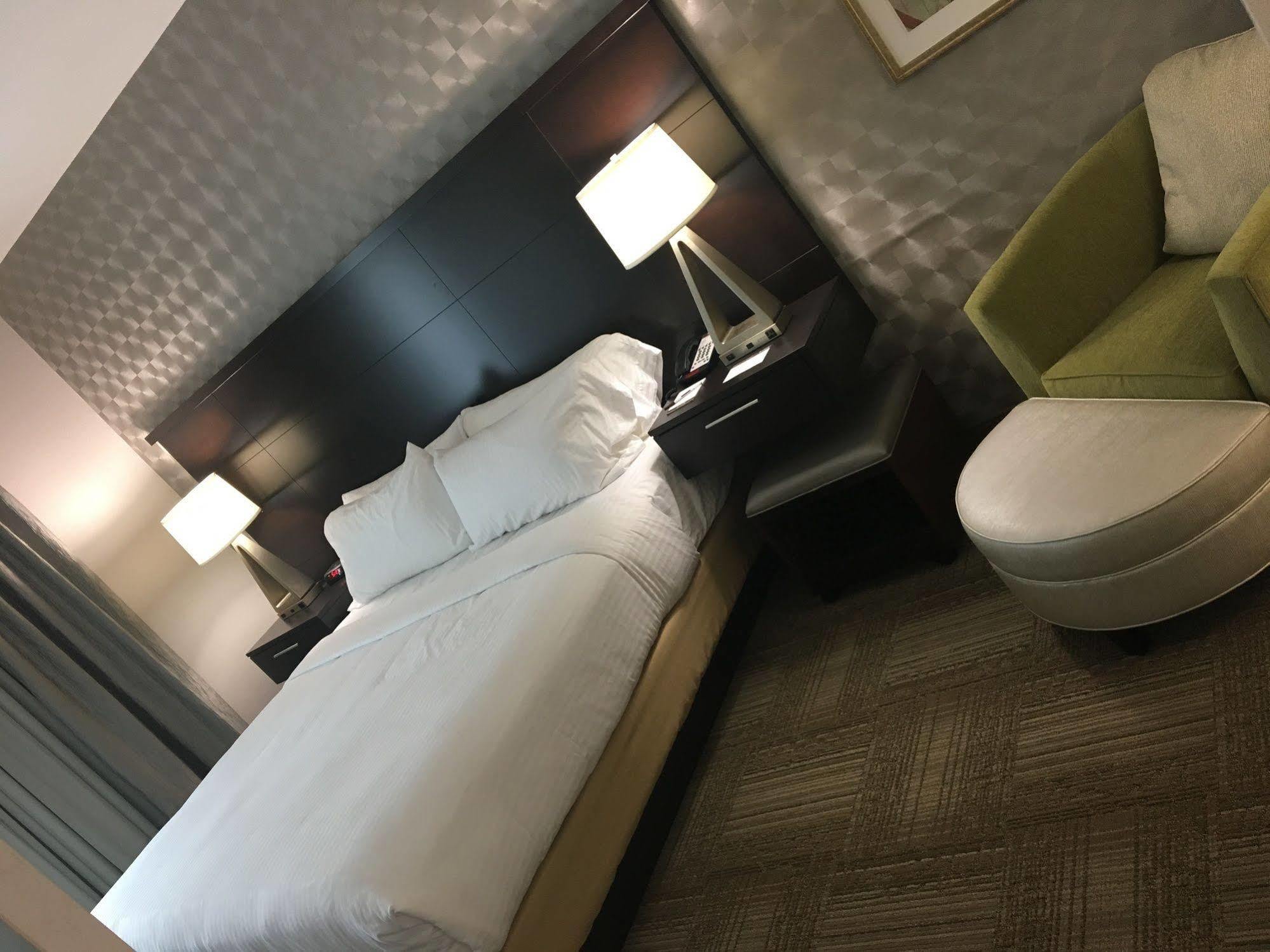 Staybridge Suites Miamisburg By Ihg Екстериор снимка